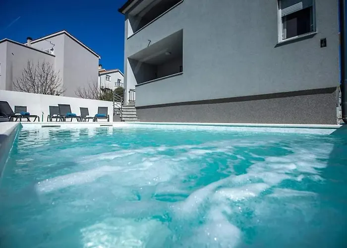 Mareta Wave アパート *